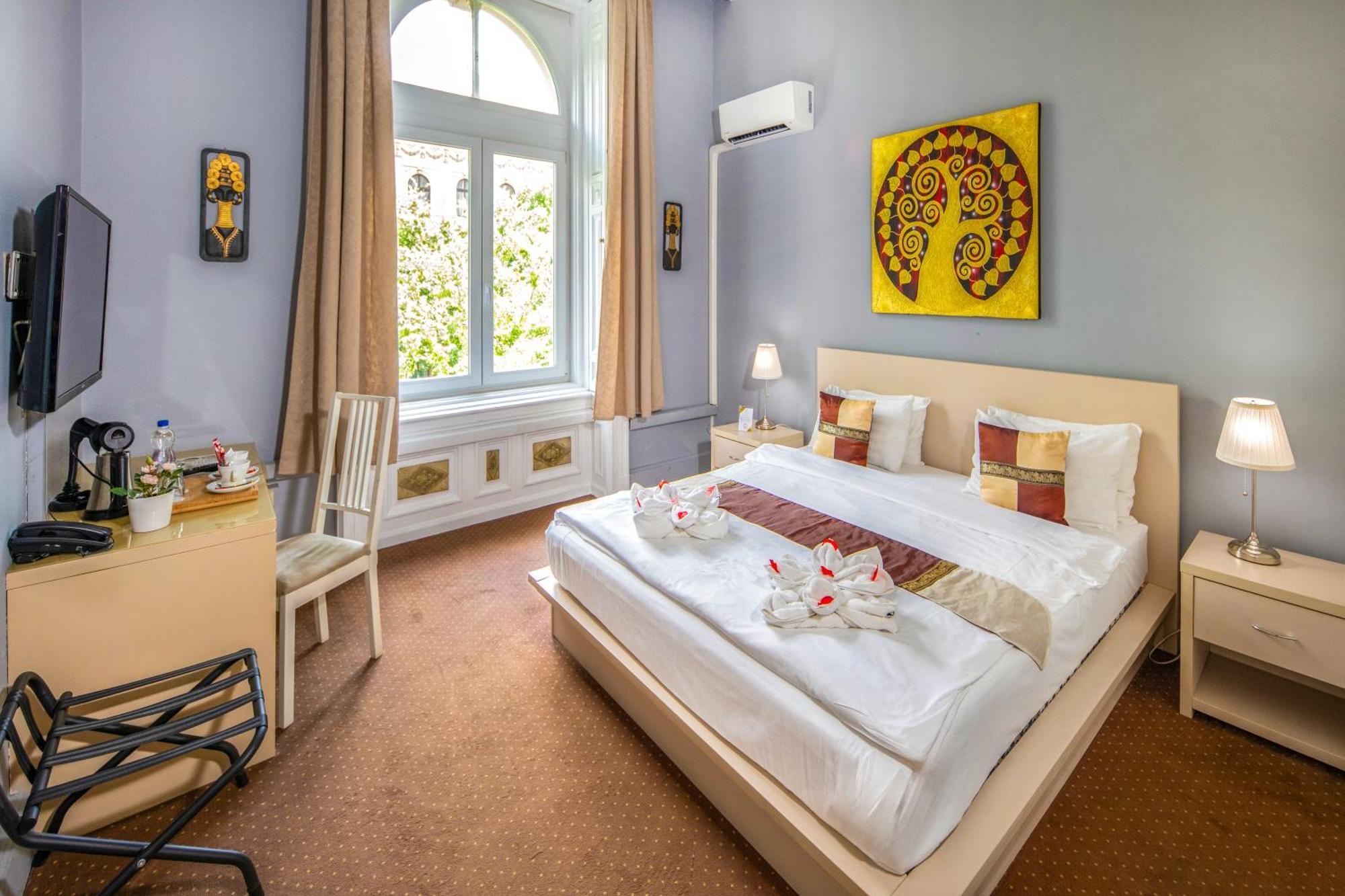 Andrassy Thai Hotel Budapeszt Zewnętrze zdjęcie
