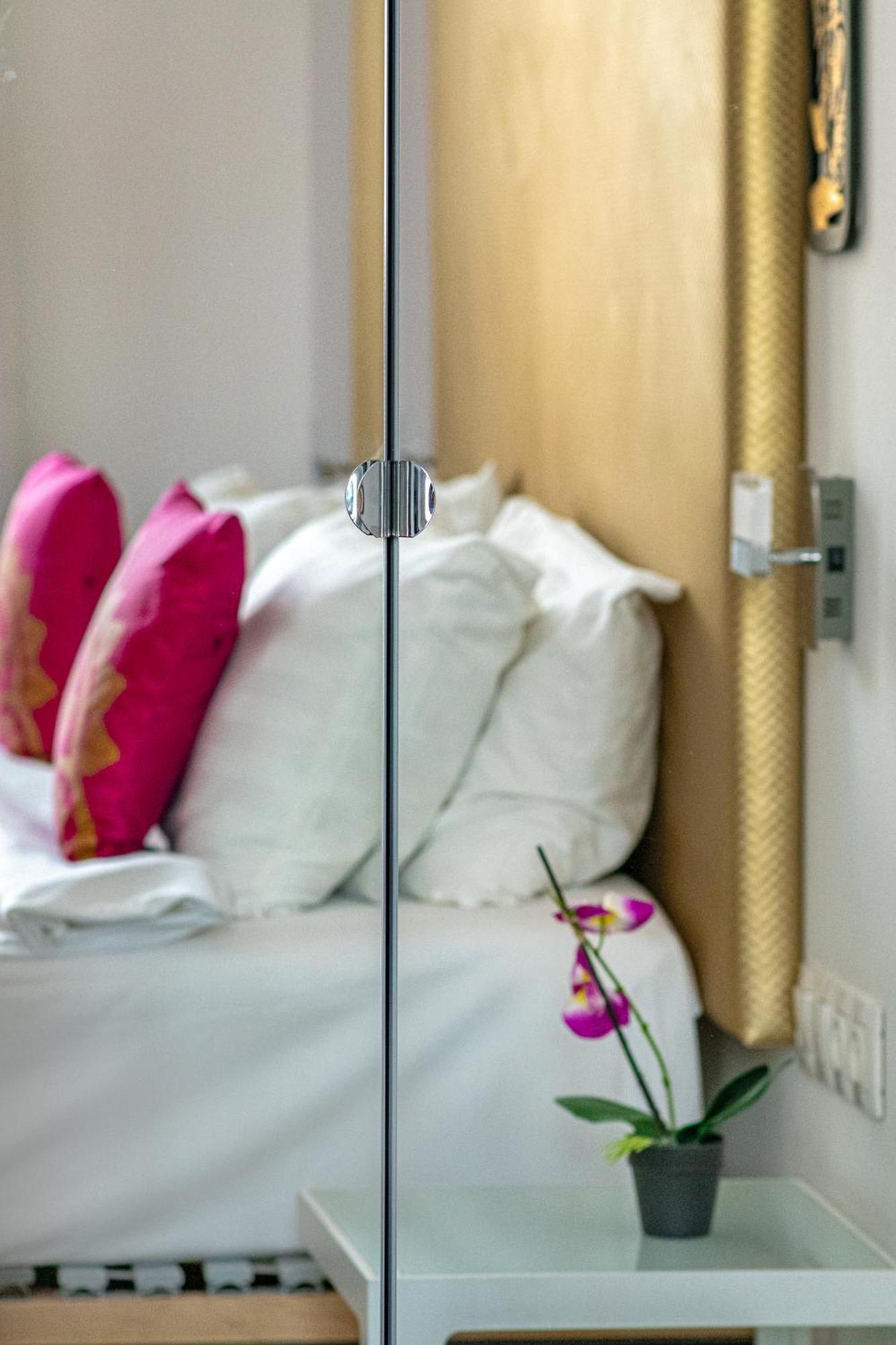 Andrassy Thai Hotel Budapeszt Zewnętrze zdjęcie