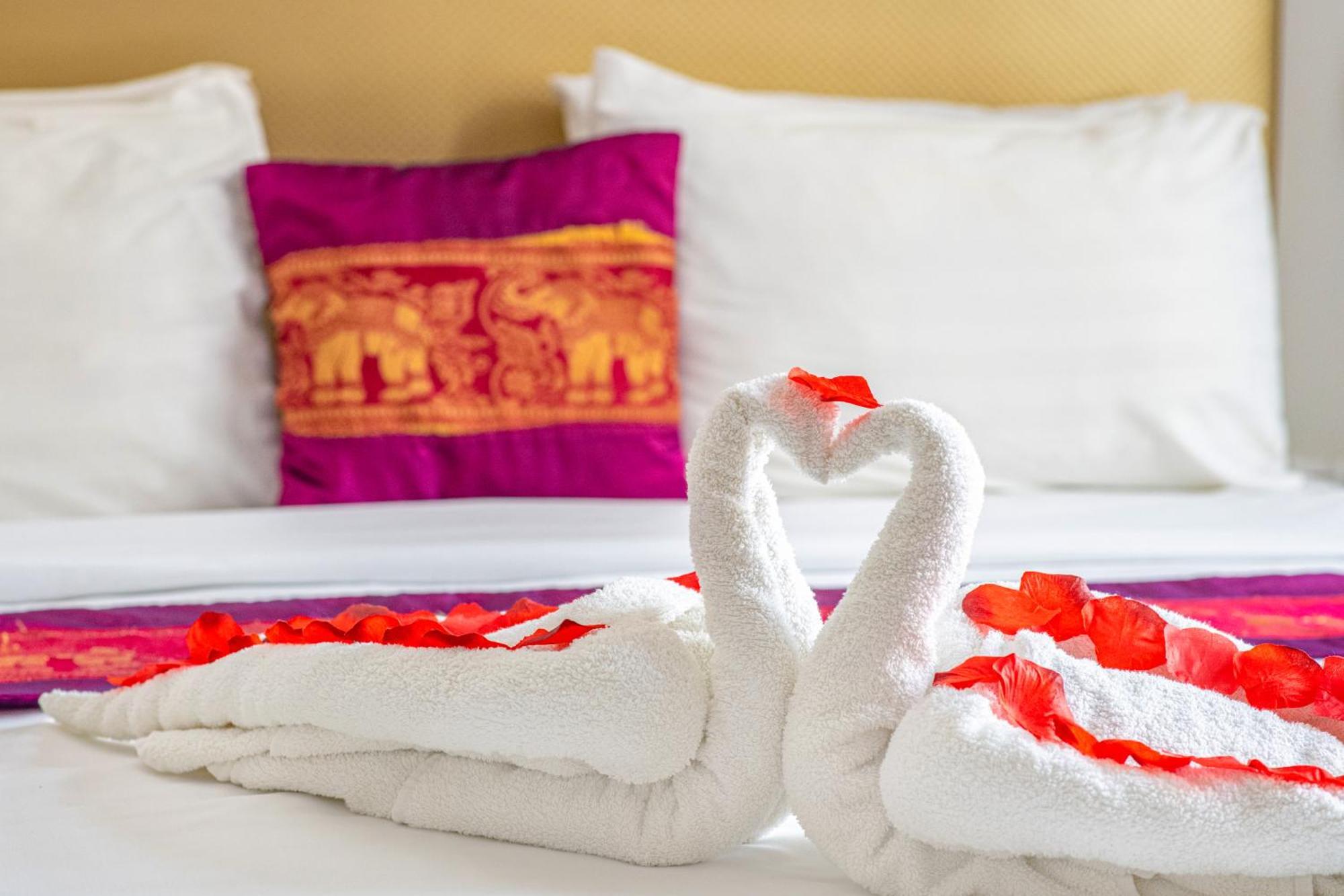 Andrassy Thai Hotel Budapeszt Zewnętrze zdjęcie