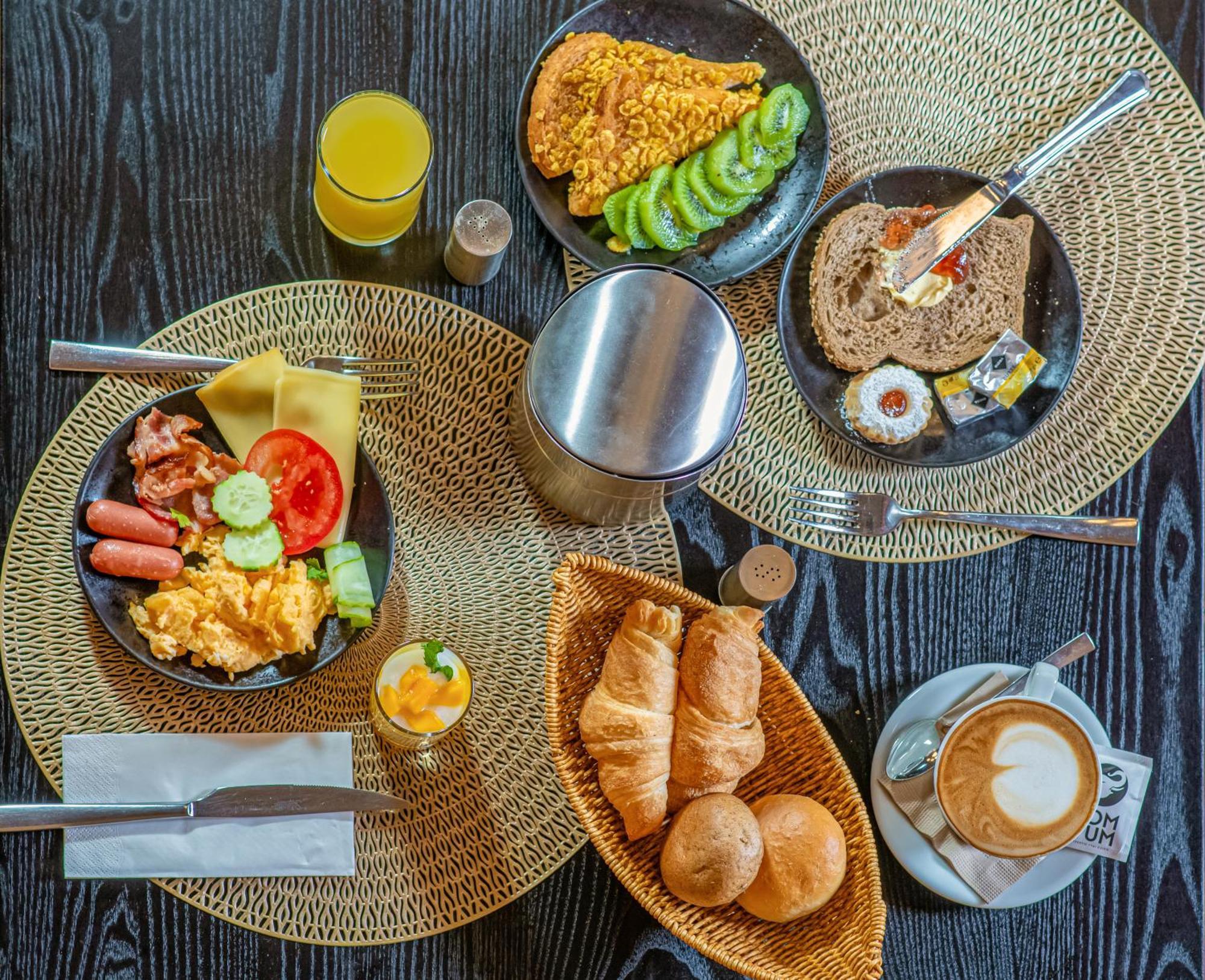 Andrassy Thai Hotel Budapeszt Zewnętrze zdjęcie